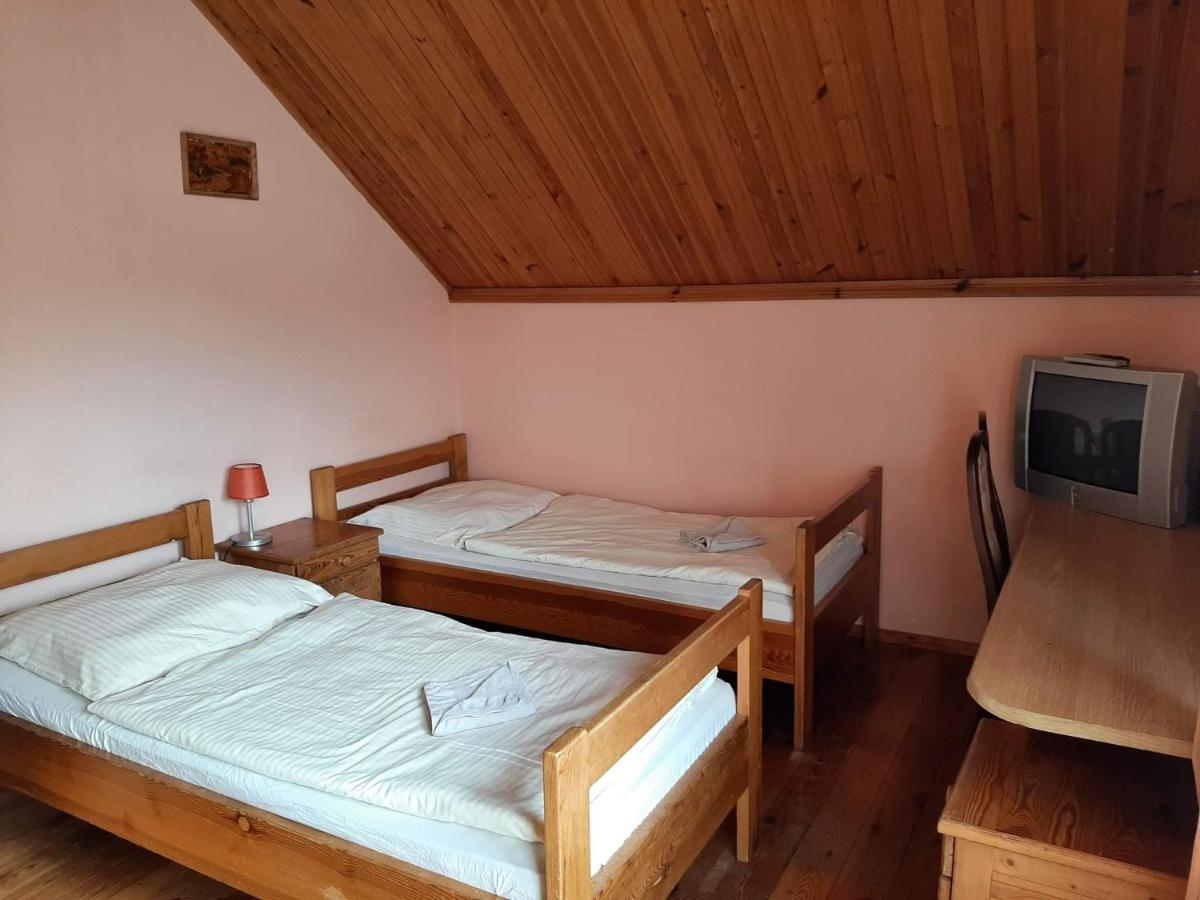 Uslugi Hotelarskie 2*