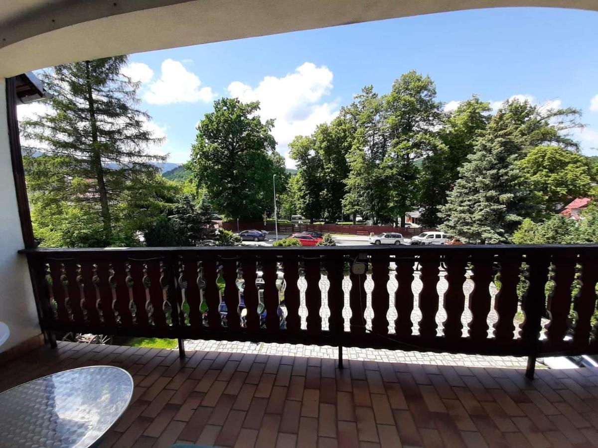 Uslugi Hotelarskie Hotel 2*