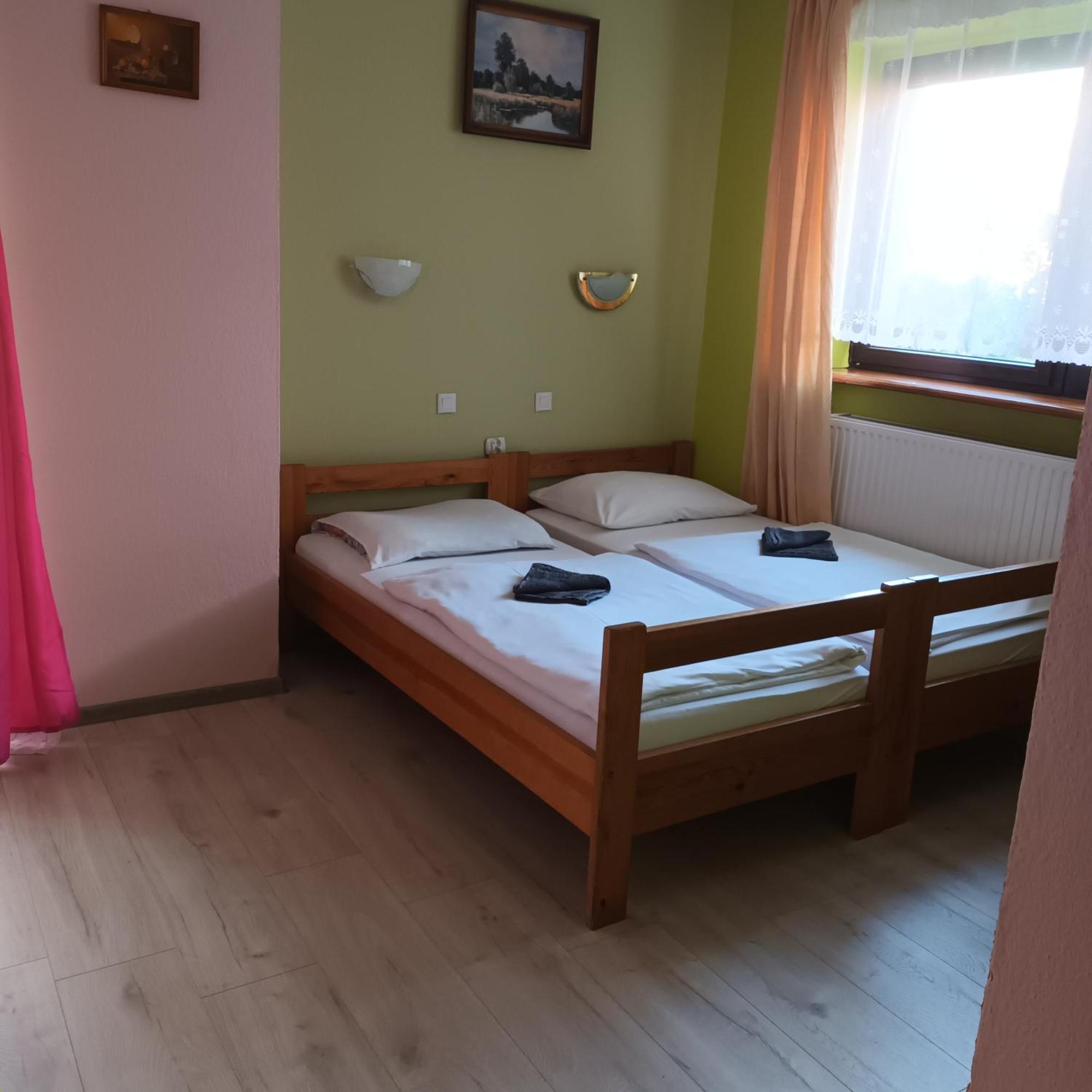Uslugi Hotelarskie Hotel
