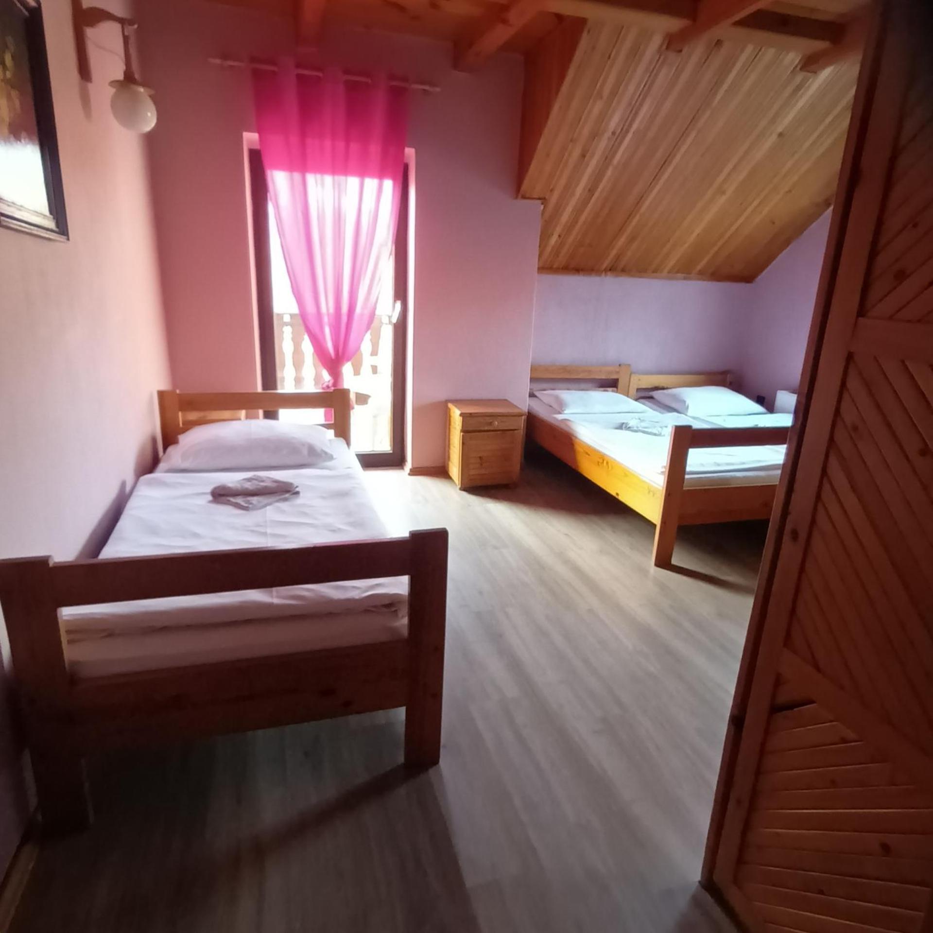 Uslugi Hotelarskie